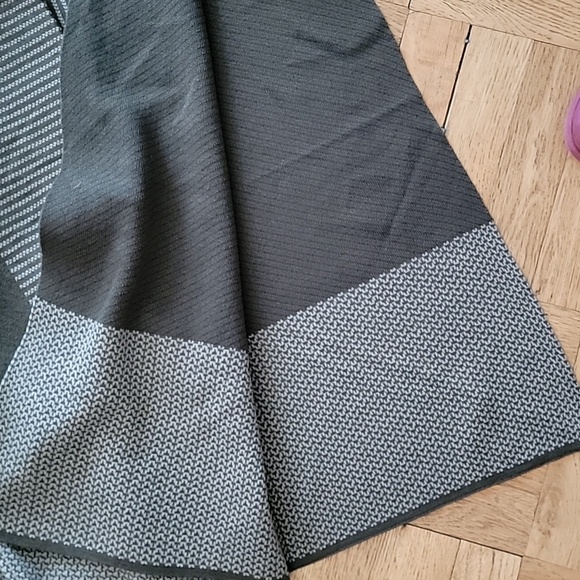 LOFT OUTLET/WRAP - Picture 12 of 16